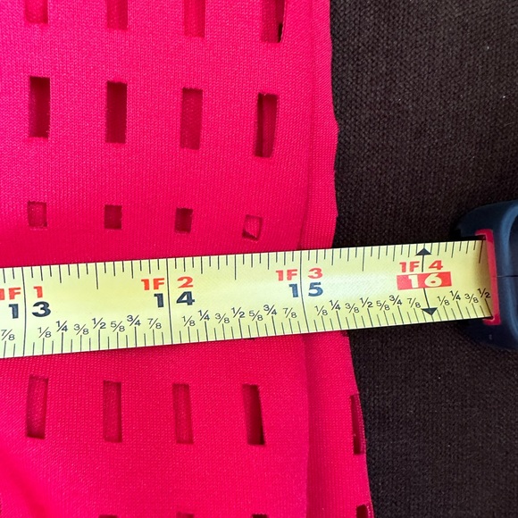 Joseph Ribkoff Limited Red Sleeveless Round Neck Cut Out Block Pattern SZ 6 - Picture 14 of 15